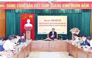 Đồng chí Trần Quốc Văn, Phó Bí thư Tỉnh ủy, Chủ tịch UBND tỉnh làm việc với Ban Thường vụ Huyện ủy Khoái Châu