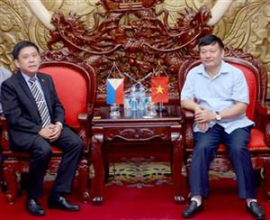 Chủ tịch UBND tỉnh Nguyễn Văn Phóng tiếp và làm việc với Đại sứ Cộng hòa Philippines tại Việt Nam
