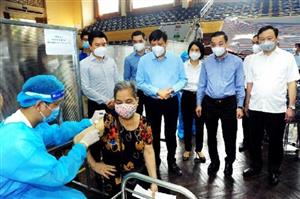 Nâng cao vai trò, trách nhiệm của người đứng đầu cấp ủy, chính quyền ở nước ta hiện nay