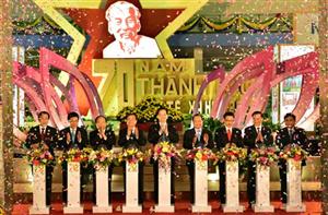 Khai mạc Triển lãm 70 năm Thành tựu kinh tế-xã hội