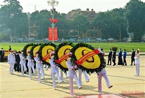Lãnh đạo Đảng, Nhà nước vào Lăng viếng Chủ tịch Hồ Chí Minh