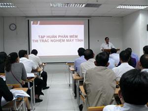 Bế mạc lớp tập huấn công tác tổ chức thi nâng ngạch công chức cơ quan Đảng, đoàn thể năm 2017
