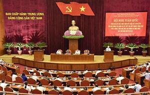 Về mối quan hệ giữa dân chủ và pháp luật