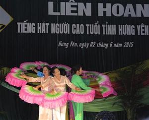 Liên hoan tiếng hát Người cao tuổi năm 2015