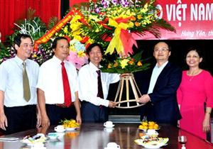 Lãnh đạo tỉnh Hưng Yên chúc mừng Ngày Nhà giáo Việt Nam 20.11
