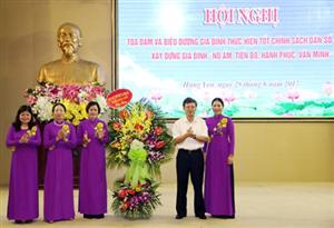 Phụ nữ Hưng Yên tọa đàm về xây dựng gia đình hạnh phúc