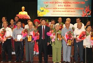 Đồng hương Hưng Yên tại TP Hà Nội, TP Hồ Chí Minh, tỉnh Yên Bái: Gặp mặt đầu năm