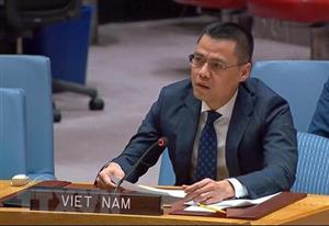 Việt Nam lấy con người làm trung tâm ứng phó tình trạng nước biển dâng
