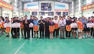 Bế mạc giải cầu lông cán bộ lãnh đạo, quản lý và vô địch các nhóm tuổi tỉnh năm 2023