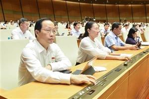 Quốc hội thông qua Luật Thi đua, khen thưởng (sửa đổi)