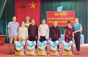 Đong đầy Hũ gạo tình thương