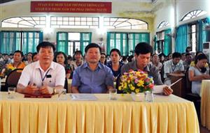 Hơn 200 sinh viên Cao đẳng Sư phạm Hưng Yên nhận bằng tốt nghiệp