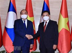 Chủ tịch nước Nguyễn Xuân Phúc hội kiến Chủ tịch Quốc hội Lào
