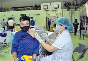 Hưng Yên: Tăng tốc tiêm vắc xin phòng Covid-19