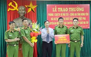 Hưng Yên: Trao thưởng ban chuyên án bắt 8 bánh heroin