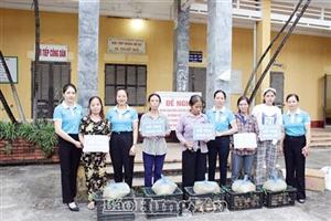 Thực hiện bình đẳng giới, vì sự tiến bộ của phụ nữ