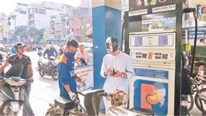 Khắc phục bất cập trong quản lý, điều hành xăng dầu