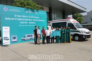 BIDV Chi nhánh Hưng Yên: Trao xe cứu thương tặng Trung tâm Y tế thị xã Mỹ Hào