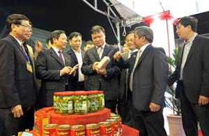 Kết quả phát triển kinh tế - xã hội năm 2014: Tạo đà quan trọng hoàn thành mục tiêu Nghị quyết Đại hội Đảng các cấp