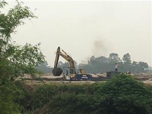 Tiên Lữ: Nhiều vi phạm đê điều chưa được xử lý