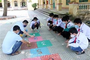 “Sân chơi dân gian” ở Trường THCS Hưng Đạo