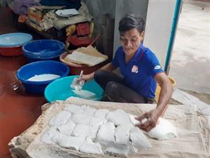 Nghề chế biến bột sắn dây ở thành phố Hưng Yên