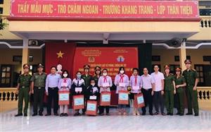 Tuyên truyền pháp luật về phòng, chống ma túy và kỹ năng nhận biết, phòng, chống cháy nổ, cách xử lý khi có hỏa hoạn tại trường học