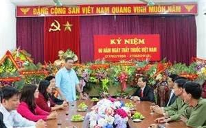 Lãnh đạo Ban Tuyên giáo Tỉnh ủy chúc mừng ngành Y tế nhân ngày Thầy thuốc Việt Nam