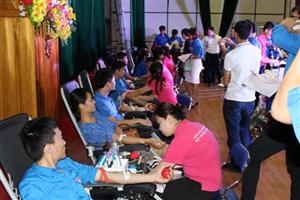 Tuổi trẻ Hưng Yên xung kích, tình nguyện hiến máu cứu người