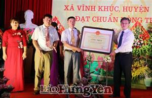 Xã Vĩnh Khúc đón bằng công nhận xã đạt chuẩn NTM