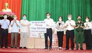 Đồng chí Bí thư Tỉnh ủy Nguyễn Hữu Nghĩa làm việc với Ban Thường vụ Huyện ủy Ân Thi về công tác phòng, chống dịch Covid-19