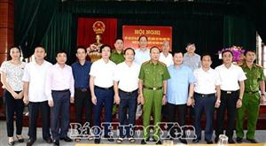 Đoàn Đại biểu Quốc hội tỉnh tiếp xúc cử tri