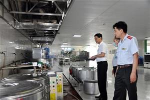 Công ty cổ phần Tiên Hưng bảo đảm an toàn thực phẩm bữa ăn người lao động