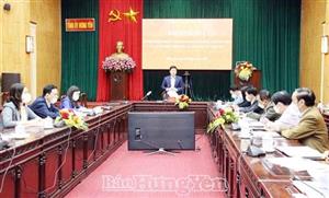 Thường trực Tỉnh ủy giao ban với Ủy ban MTTQ Việt Nam tỉnh và các tổ chức chính trị - xã hội tỉnh quý I năm 2022