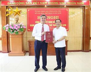Công bố Quyết định tiếp nhận và bổ nhiệm Giám đốc Sở Văn hóa, Thể thao và Du lịch