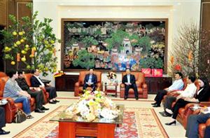 Phó Thủ tướng Chính phủ Vương Đình Huệ thăm và làm việc tại Hưng Yên