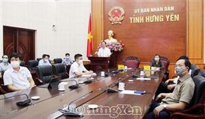 Những người ứng cử đại biểu Quốc hội khóa XV và đại biểu HĐND tỉnh khóa XVII tiếp xúc cử tri để vận động bầu cử