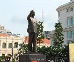 Tổng Bí thư dự lễ khánh thành Tượng đài Chủ tịch Hồ Chí Minh