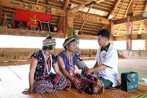 Cách nhìn định kiến và lối ngụy tạo không thể “bẻ cong” sự thật, không thể phủ nhận được những thành tựu to lớn về quyền con người ở Việt Nam