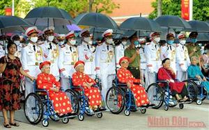 Hai mức quà của Chủ tịch nước tặng người có công nhân Ngày Thương binh - Liệt sĩ