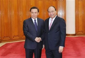 Thủ tướng Nguyễn Xuân Phúc tiếp Chủ tịch Ủy ban T.Ư Mặt trận Lào xây dựng đất nước