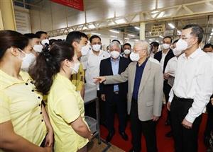 Nâng cao nhận thức và giải quyết đúng đắn mối quan hệ giữa thực hành dân chủ và tăng cường pháp chế, bảo đảm kỷ cương xã hội ở Việt Nam hiện nay (Kỳ 2)