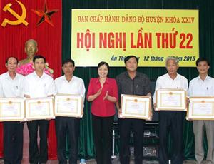 Ân Thi: quán triệt Nghị quyết Trung ương 11 (khóa XI) và tổng kết công tác tổ chức Đại hội cơ sở