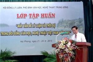 Khai mạc lớp tập huấn, bồi dưỡng lý luận, phê bình văn học nghệ thuật khu vực các tỉnh thành phía Bắc