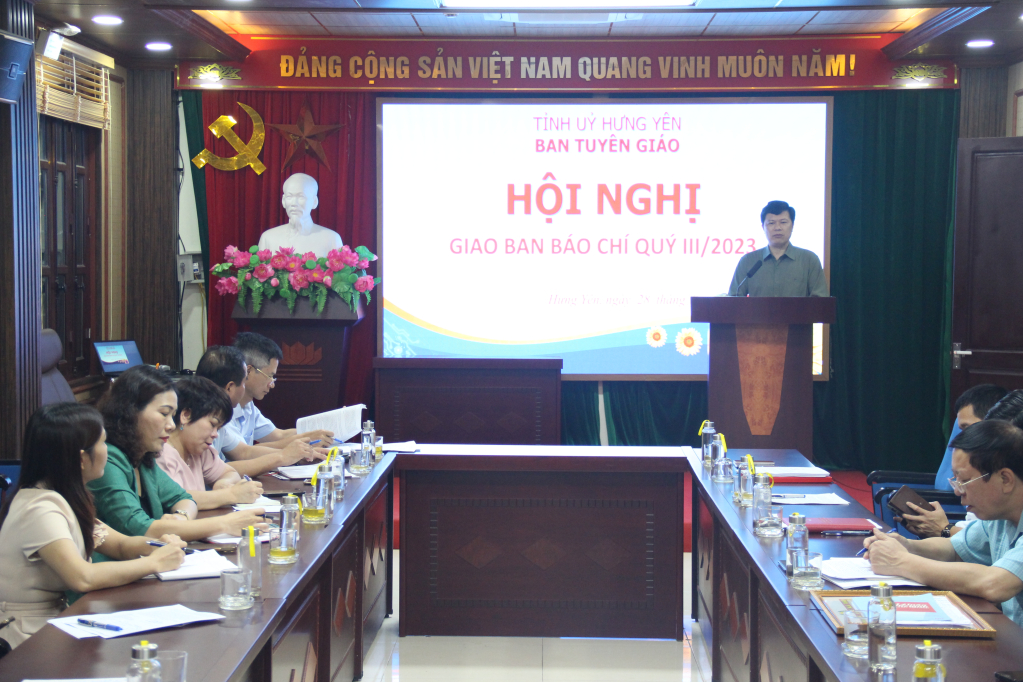 Giao ban báo chí quý III/2023