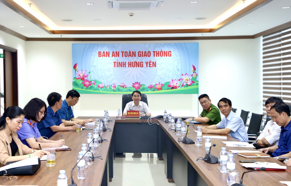 Triển khai nhiệm vụ bảo đảm trật tự an toàn giao thông quý II năm 2024