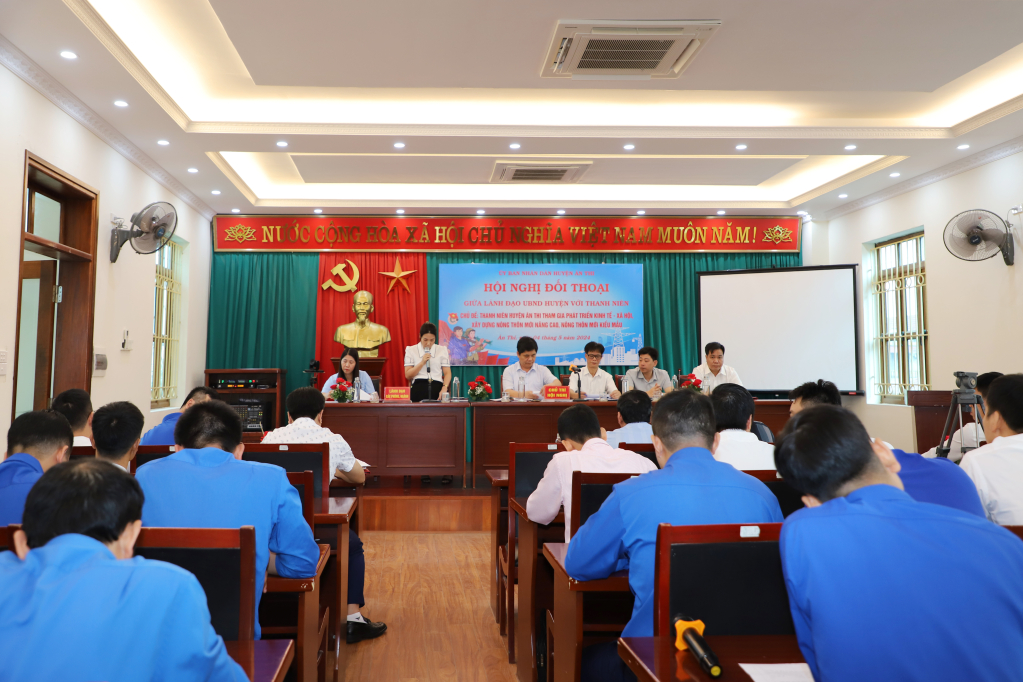 Ân Thi: Lãnh đạo UBND huyện đối thoại với thanh niên