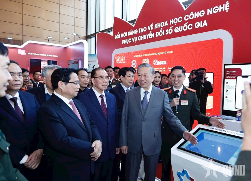 Tăng cường sự lãnh đạo của Đảng đối với công tác tư tưởng, lý luận trong bối cảnh chuyển đổi số