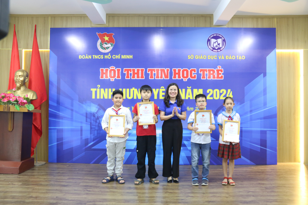 Hội thi tin học trẻ năm 2024