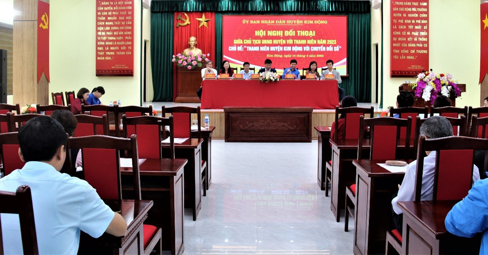 Kim Động: Hội nghị đối thoại giữa chủ tịch UBND huyện với thanh niên năm 2023
